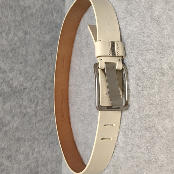Calvin Klein Cream Leather Belt  women's Size 38 - Picture 1 of 9